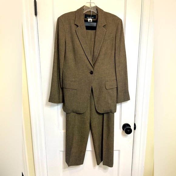 Jones New York tweed black and tan pantsuit, size 4 - Picture 2 of 14